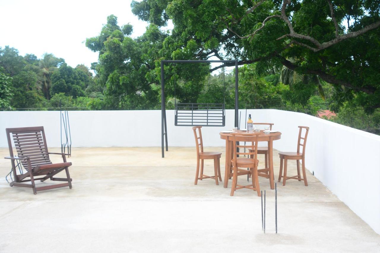Concey Transit Hotel Airport view Katunayaka Exterior foto
